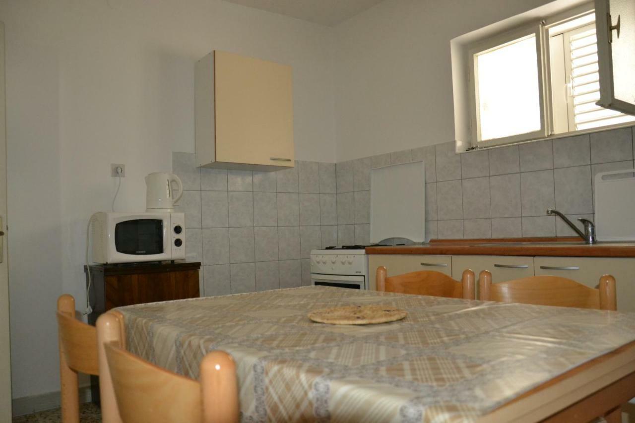 Apartments Pavla Orebic Exterior photo