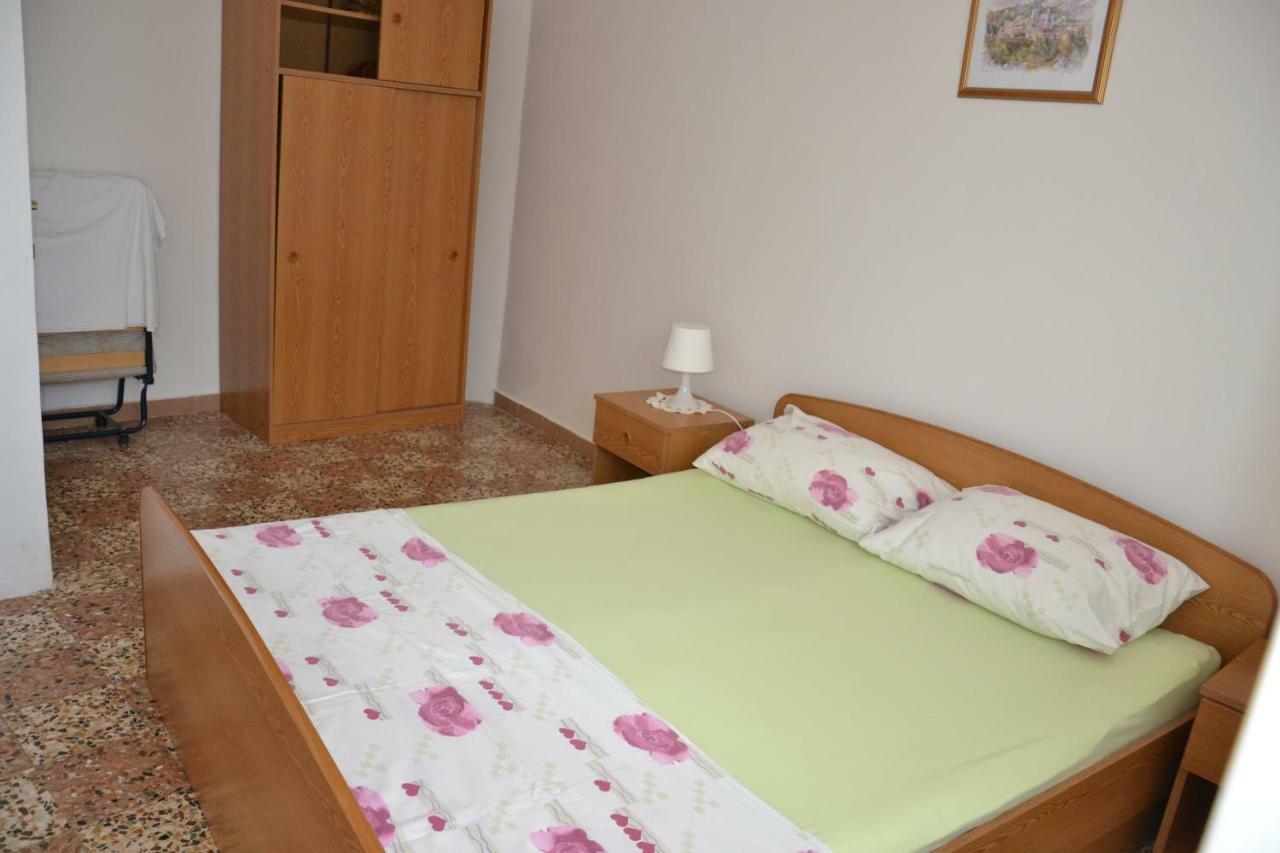 Apartments Pavla Orebic Exterior photo